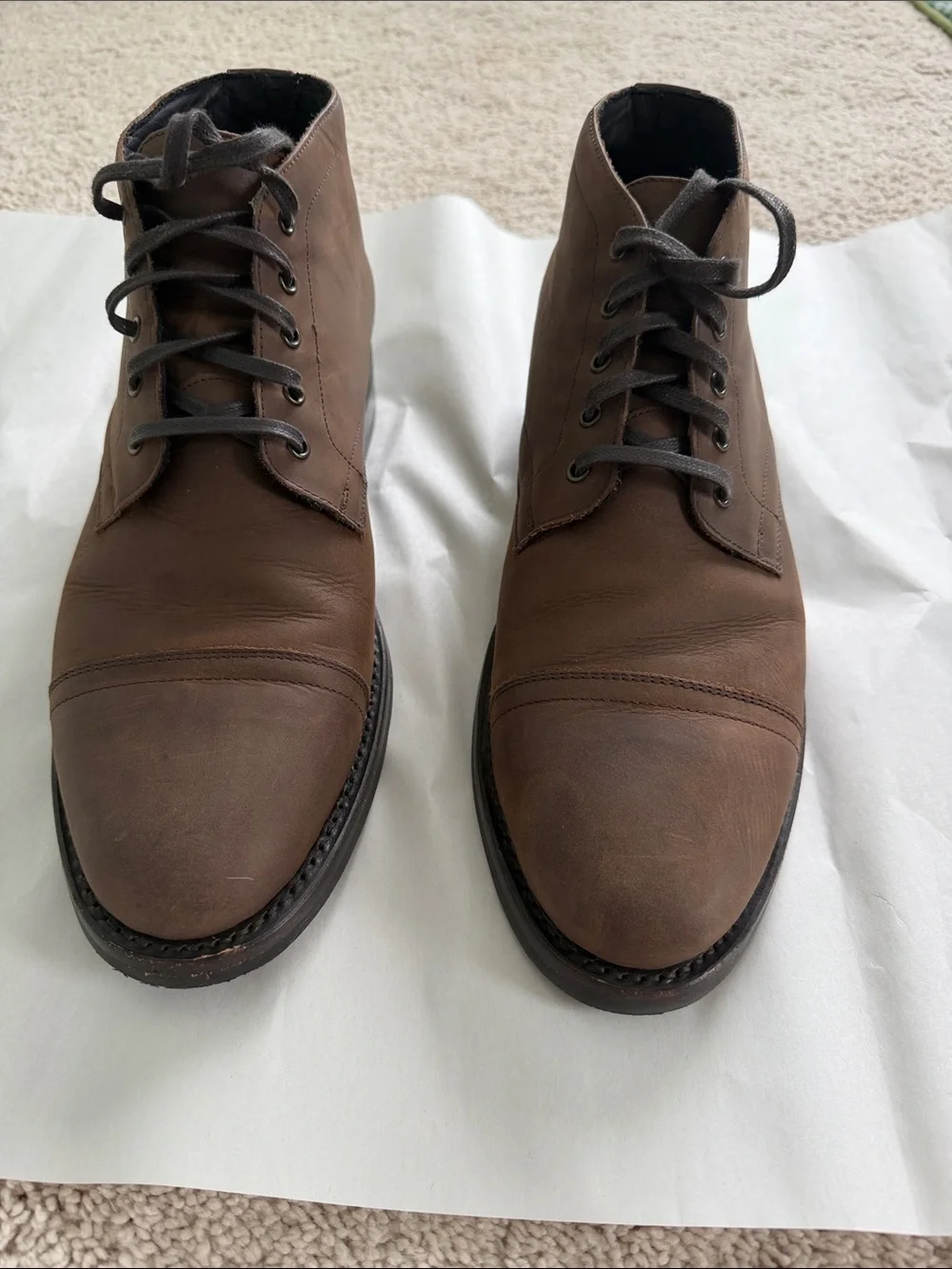 Men’s Leather Lace-Up Boots in Tobacco Rugged and Resilient leather-NWOT